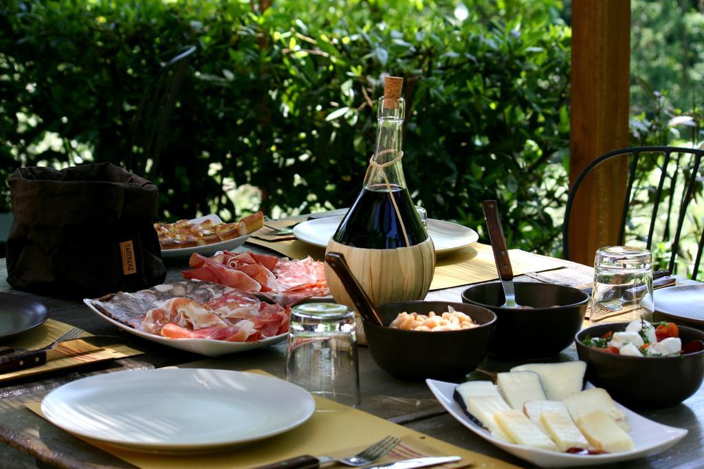 Agriturismo Tananei Marliana エクステリア 写真